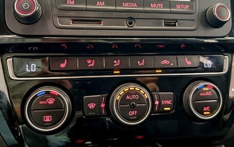 Volkswagen Jetta VI, 2017 год, 1 199 000 рублей, 10 фотография