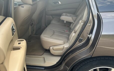 Nissan Pathfinder, 2014 год, 2 200 000 рублей, 3 фотография