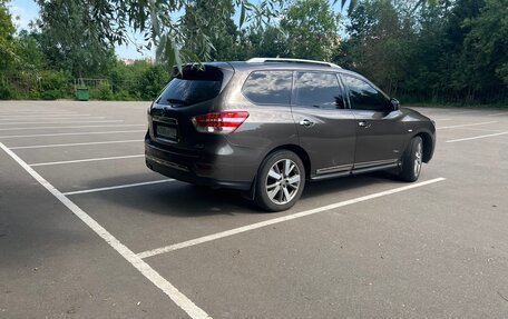 Nissan Pathfinder, 2014 год, 2 200 000 рублей, 29 фотография
