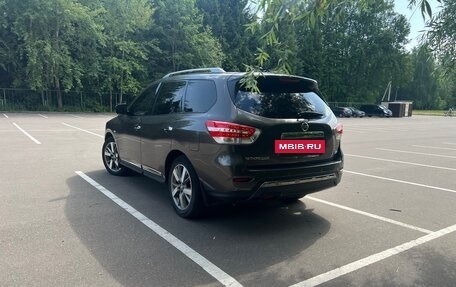Nissan Pathfinder, 2014 год, 2 200 000 рублей, 24 фотография