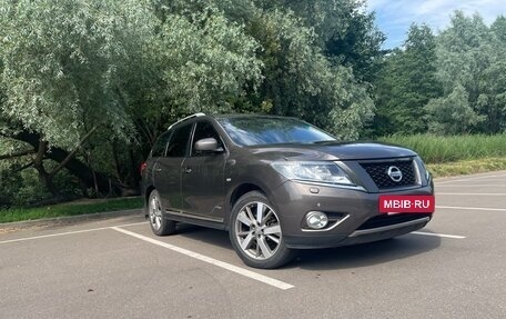 Nissan Pathfinder, 2014 год, 2 200 000 рублей, 32 фотография