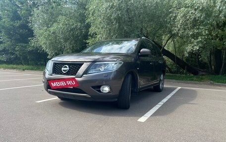 Nissan Pathfinder, 2014 год, 2 200 000 рублей, 34 фотография