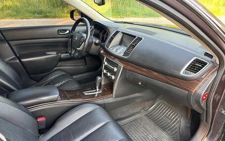 Nissan Teana, 2011 год, 950 000 рублей, 9 фотография