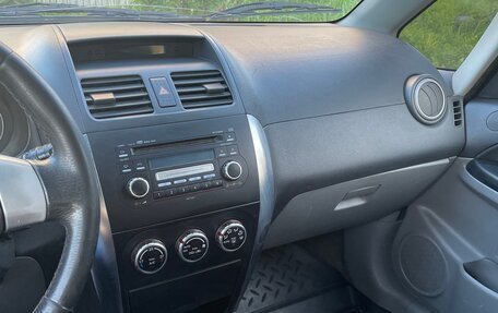 Suzuki SX4 II рестайлинг, 2007 год, 470 000 рублей, 19 фотография