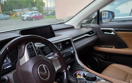 Lexus RX IV рестайлинг, 2017 год, 4 800 000 рублей, 7 фотография