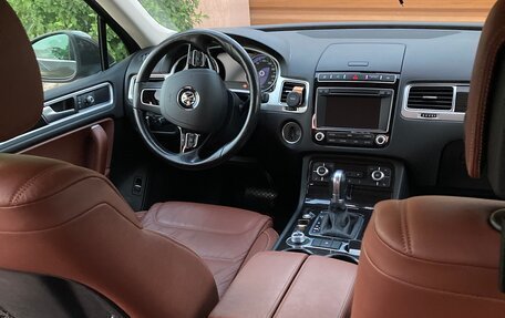 Volkswagen Touareg III, 2016 год, 3 360 000 рублей, 9 фотография
