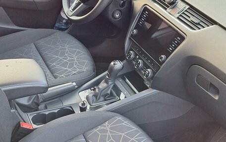 Skoda Octavia, 2020 год, 2 700 000 рублей, 9 фотография