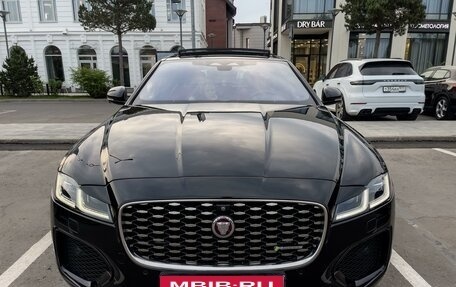 Jaguar XF II, 2021 год, 4 700 000 рублей, 5 фотография