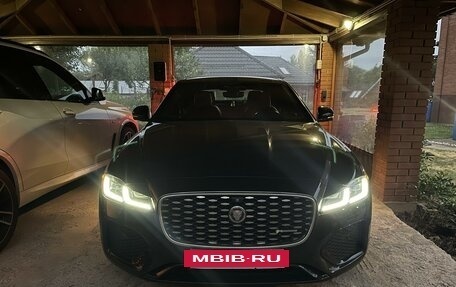 Jaguar XF II, 2021 год, 4 700 000 рублей, 3 фотография