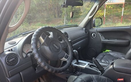 Jeep Cherokee, 2004 год, 650 000 рублей, 7 фотография