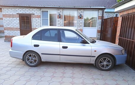 Hyundai Accent II, 2005 год, 350 000 рублей, 3 фотография