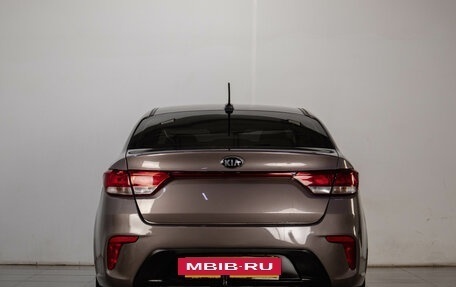 KIA Rio IV, 2018 год, 1 179 000 рублей, 6 фотография