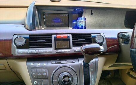 Honda Elysion I, 2005 год, 1 340 000 рублей, 22 фотография