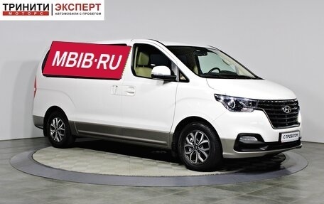 Hyundai H-1 II рестайлинг, 2021 год, 3 997 000 рублей, 3 фотография