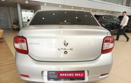 Renault Logan II, 2017 год, 696 000 рублей, 7 фотография