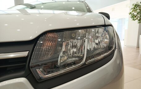 Renault Logan II, 2017 год, 696 000 рублей, 21 фотография