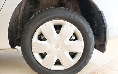 Renault Logan II, 2017 год, 696 000 рублей, 22 фотография