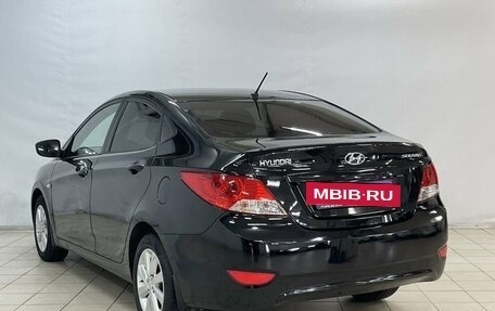 Hyundai Solaris II рестайлинг, 2011 год, 799 900 рублей, 5 фотография