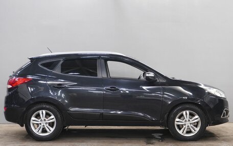 Hyundai ix35 I рестайлинг, 2010 год, 1 030 000 рублей, 4 фотография