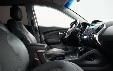 Hyundai ix35 I рестайлинг, 2010 год, 1 030 000 рублей, 11 фотография