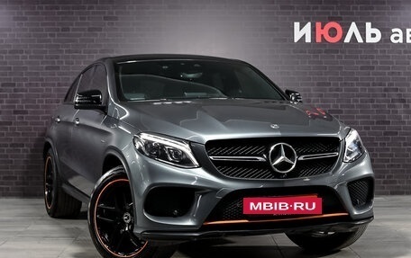 Mercedes-Benz GLE Coupe, 2017 год, 4 430 000 рублей, 3 фотография