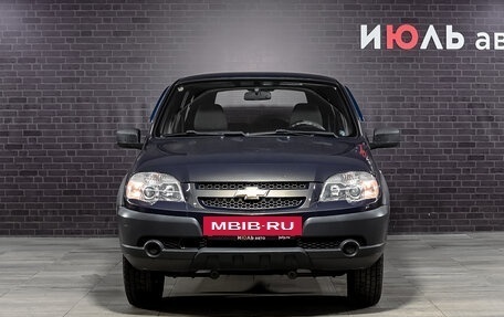 Chevrolet Niva I рестайлинг, 2011 год, 650 000 рублей, 2 фотография