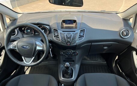 Ford Fiesta, 2015 год, 872 900 рублей, 7 фотография