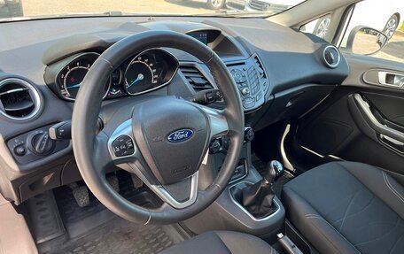 Ford Fiesta, 2015 год, 872 900 рублей, 5 фотография