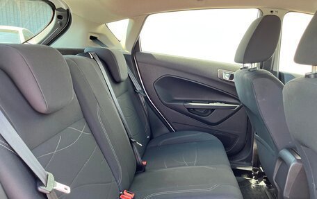 Ford Fiesta, 2015 год, 872 900 рублей, 9 фотография