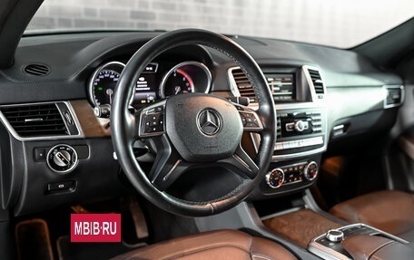 Mercedes-Benz M-Класс, 2015 год, 3 120 000 рублей, 12 фотография