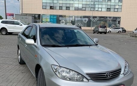 Toyota Camry V40, 2004 год, 970 000 рублей, 3 фотография
