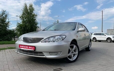 Toyota Camry V40, 2004 год, 970 000 рублей, 4 фотография