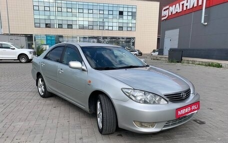 Toyota Camry V40, 2004 год, 970 000 рублей, 6 фотография
