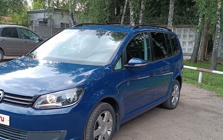 Volkswagen Touran III, 2011 год, 1 100 000 рублей, 3 фотография