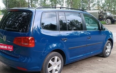Volkswagen Touran III, 2011 год, 1 100 000 рублей, 7 фотография
