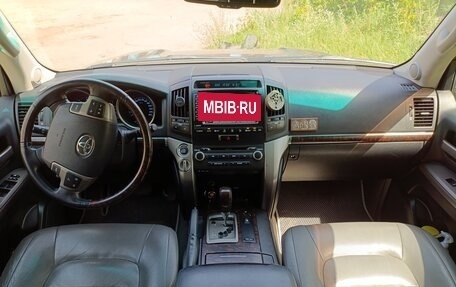 Toyota Land Cruiser 200, 2008 год, 3 500 000 рублей, 8 фотография