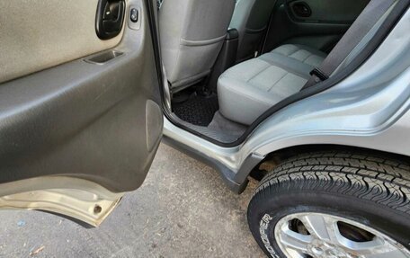 Ford Escape II, 2004 год, 450 000 рублей, 4 фотография