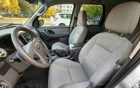 Ford Escape II, 2004 год, 450 000 рублей, 9 фотография