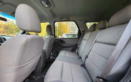 Ford Escape II, 2004 год, 450 000 рублей, 5 фотография