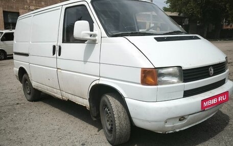 Volkswagen Transporter T4, 1993 год, 450 000 рублей, 2 фотография