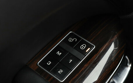 Land Rover Range Rover IV рестайлинг, 2014 год, 4 177 000 рублей, 18 фотография