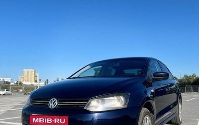 Volkswagen Polo VI (EU Market), 2015 год, 595 000 рублей, 1 фотография