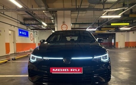 Volkswagen Golf R, 2021 год, 5 800 000 рублей, 6 фотография