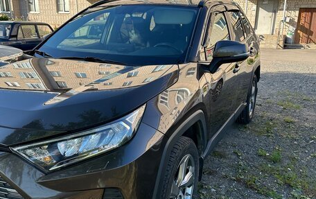 Toyota RAV4, 2020 год, 3 200 000 рублей, 8 фотография
