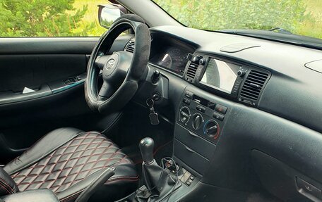Toyota Corolla, 2005 год, 640 000 рублей, 12 фотография