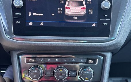 Volkswagen Tiguan II, 2019 год, 2 275 000 рублей, 20 фотография