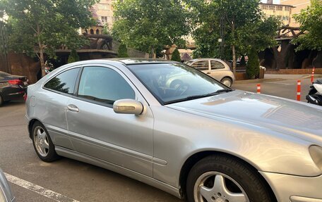 Mercedes-Benz C-Класс, 2002 год, 530 000 рублей, 3 фотография