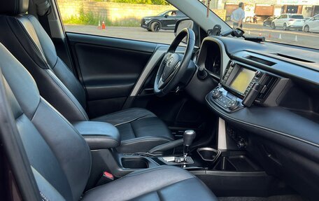 Toyota RAV4, 2016 год, 2 550 000 рублей, 9 фотография
