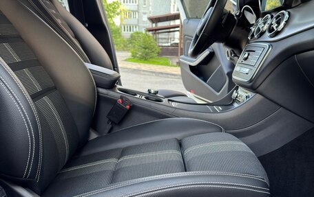 Mercedes-Benz GLA, 2019 год, 2 400 000 рублей, 16 фотография