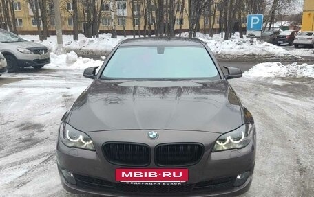 BMW 5 серия, 2013 год, 2 250 000 рублей, 32 фотография